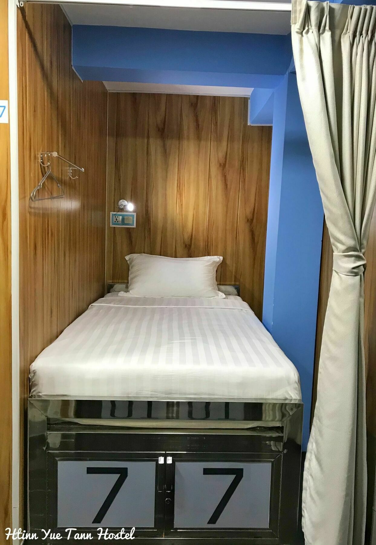 Htinn Yue Tann Hostel Yangon Extérieur photo